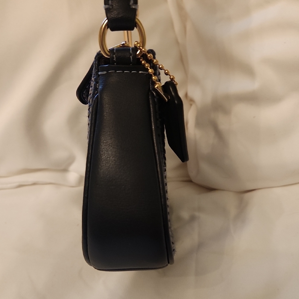 Coach Black Woven Leather Wristlet with Gold Hardware - Picture 2 of 6